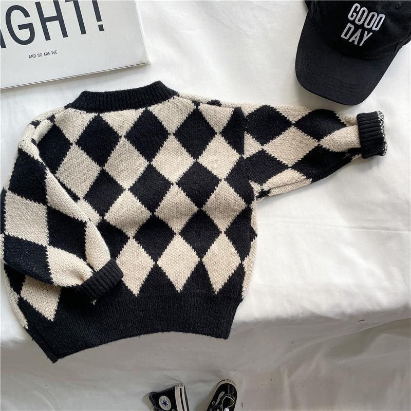 Black and Cream Diamond Knit