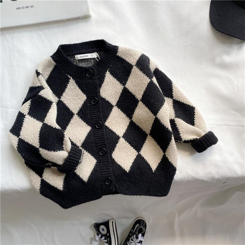 Black and Cream Diamond Knit